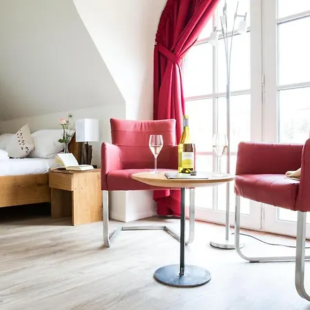 Schilfrohrsaenger 43 * Fuhlendorf (Mecklenburg-Vorpommern)